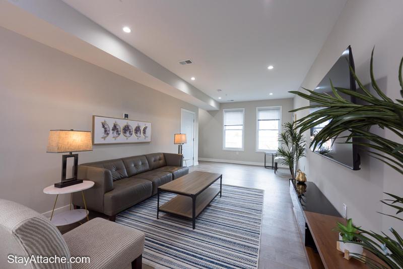 LUX 3BR Apartment in DC with Rooftop - image 10