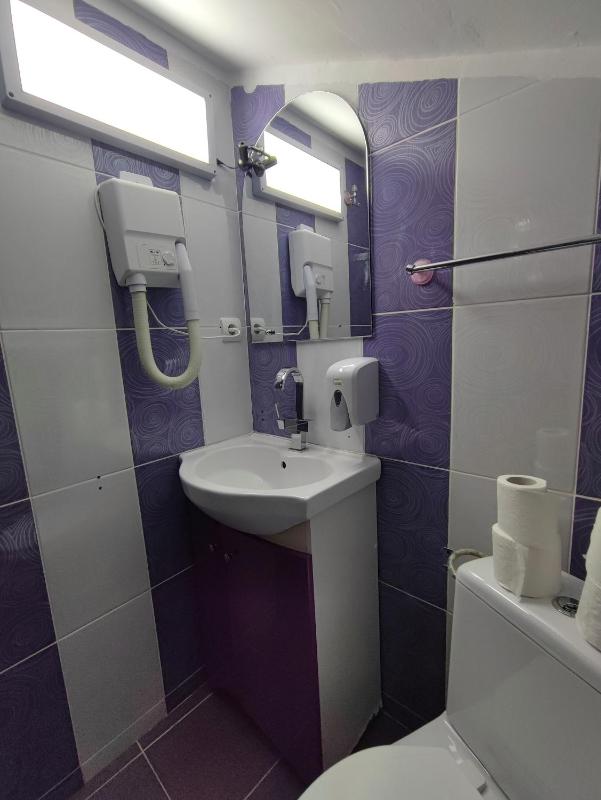 Superior Family Room image 2