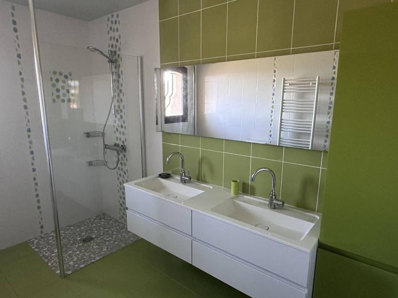Villa climatisee 4 chambres avec piscine privee wifi et animaux admis - FR-1-768-91 - image 6