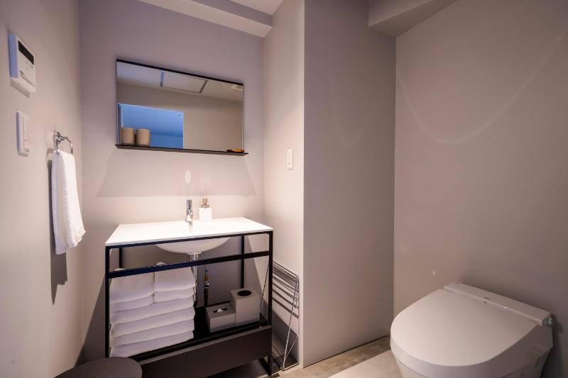 HOTEL PETIT SUITE SOGENJI ISHIMON - image 9
