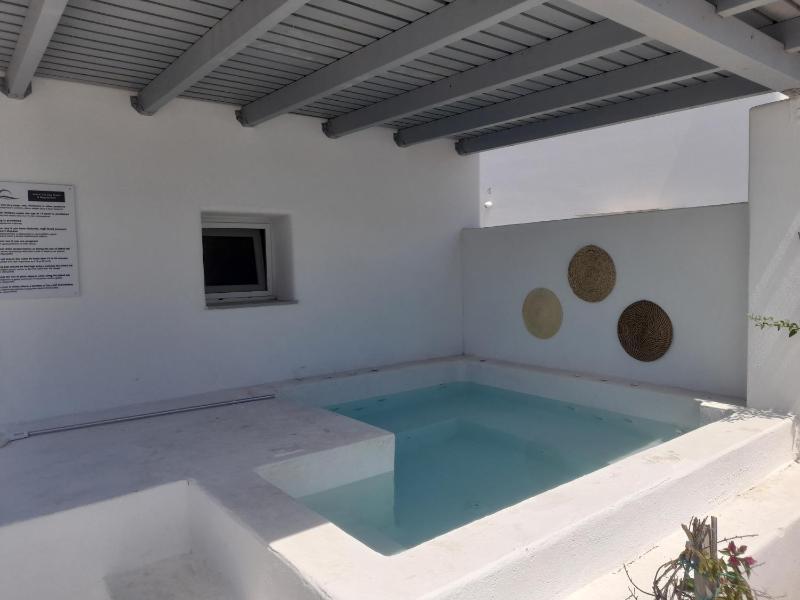 Atlantis - by S paradise - outdoor jacuzzi & seaview - image 41
