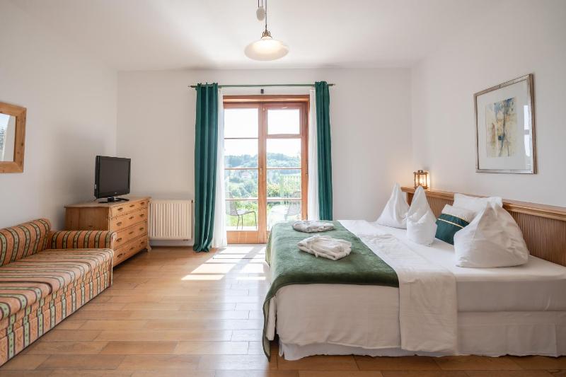 Comfort Double Room with Terrace image 1