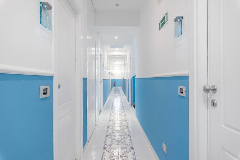 Hotel Bougainville - image 9