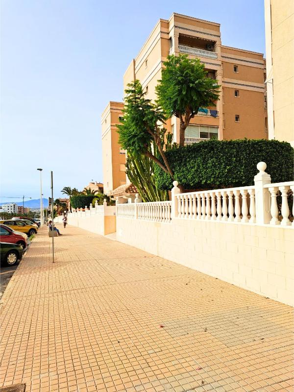 Two-Bedroom Apartment with Sea View image 4