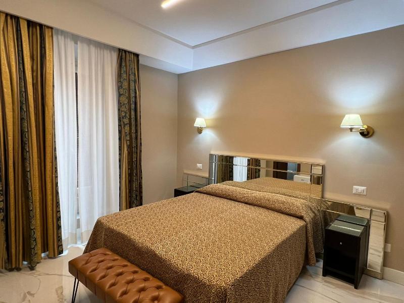 Double or Twin Room image 2