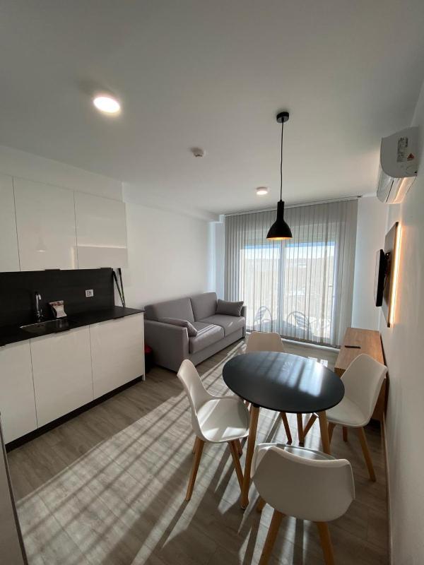 Studio with Sea View image 4