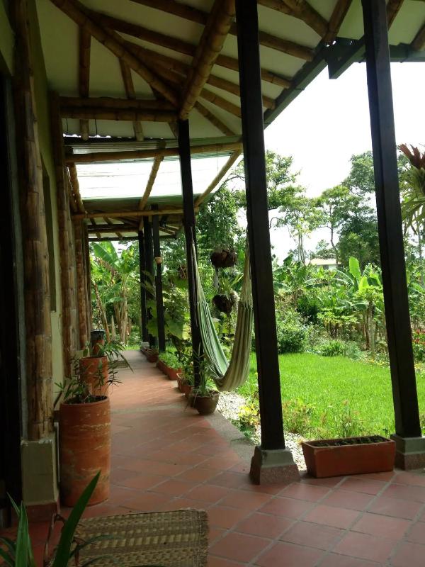 Charming Coffee Region Farm Escape - image 20