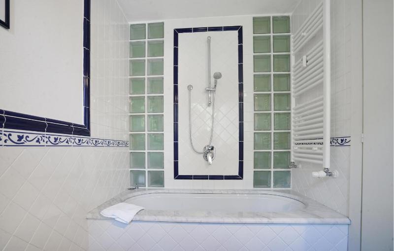 2 Bedroom Awesome Apartment In Rapallo - image 32