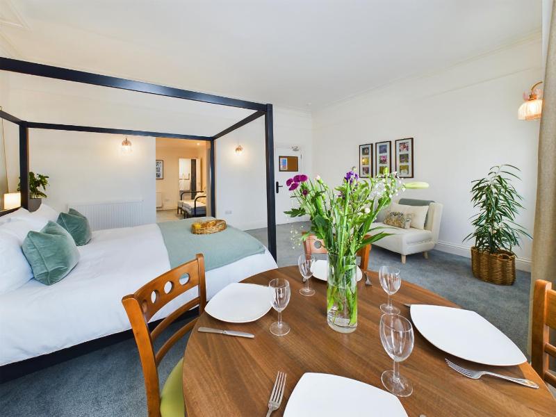 Deluxe Apartment image 4
