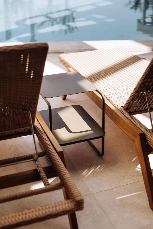 Junior Suite with Pool View image 3