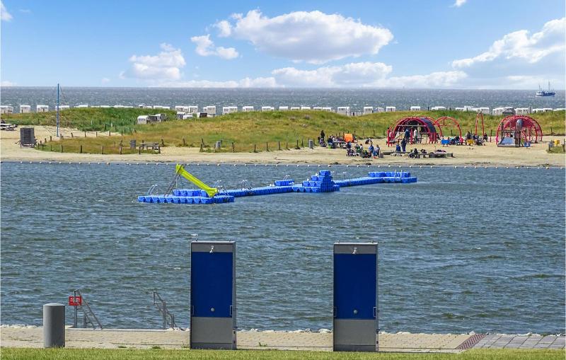 Beach Front Apartment In Büsum With Sauna - image 8