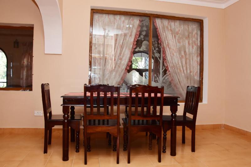 Rosewood 1 - 3BHK - image 5