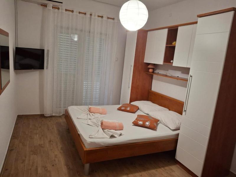 Apartments Mirjana - image 22