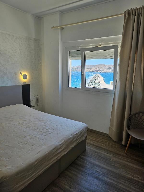 Double Room image 1