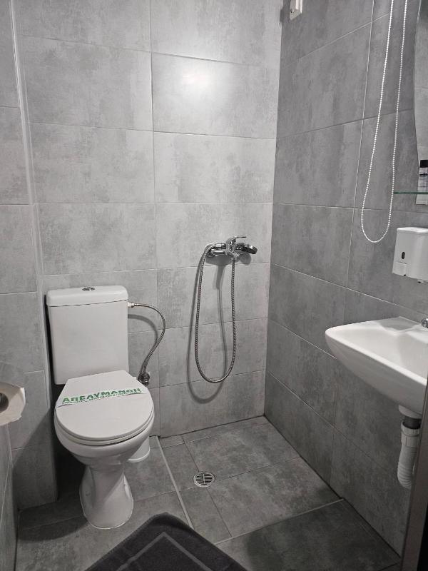 Double or Twin Room with City View image 2