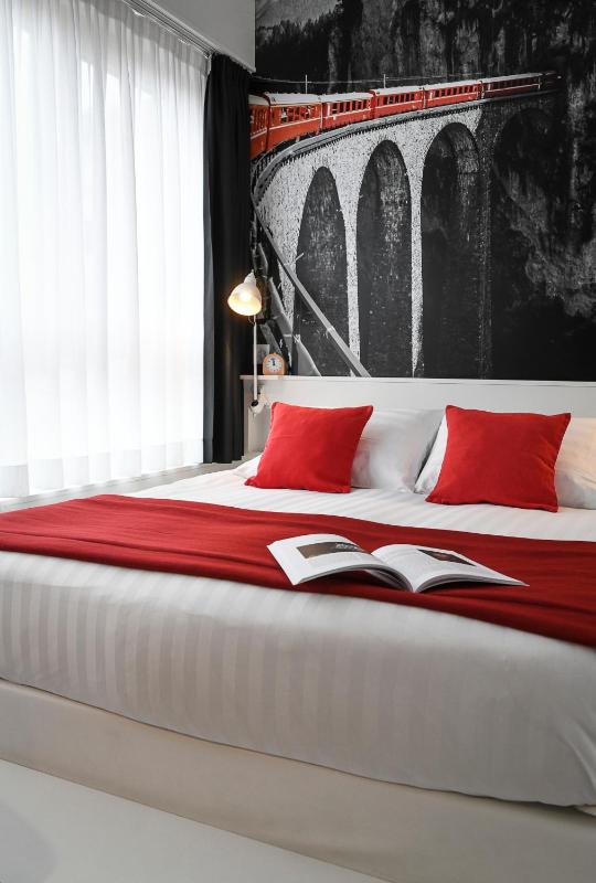 Double Room image 1