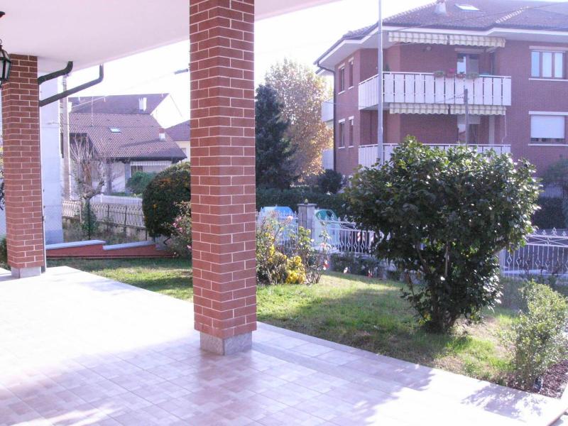 Two-Bedroom Apartment image 4