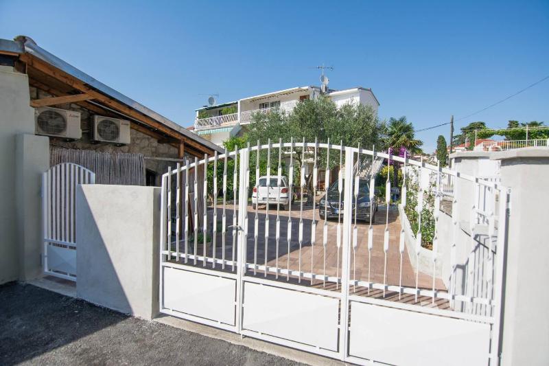 Apartment Rajna - image 28