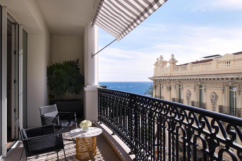 Suite with City or Patio view image 3
