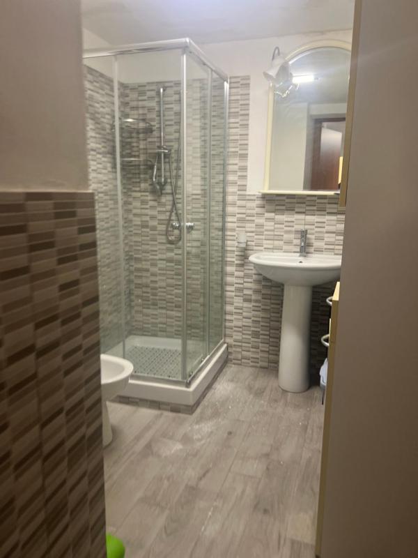 Studio Apartment with Balcony image 4