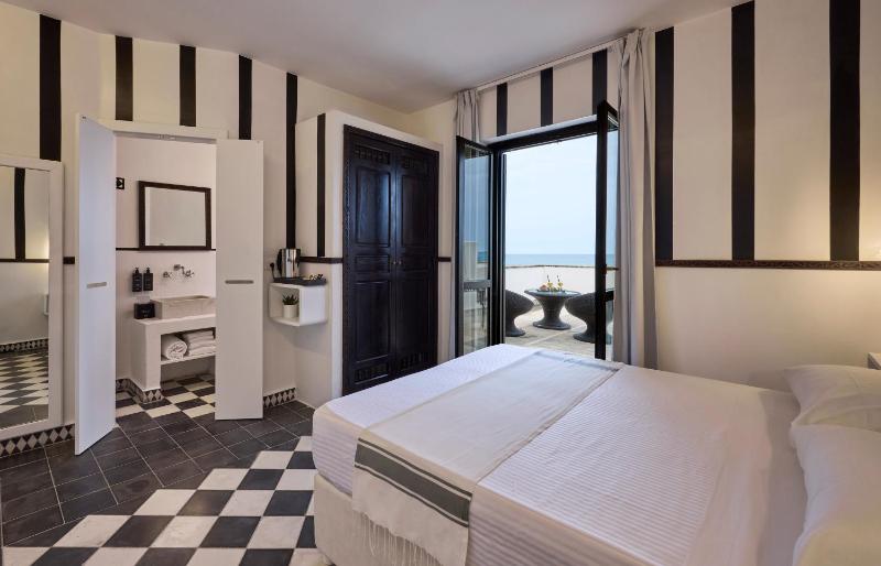 Double or Twin Room with Terrace image 1