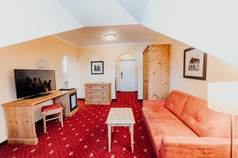 Standard Double Room image 1