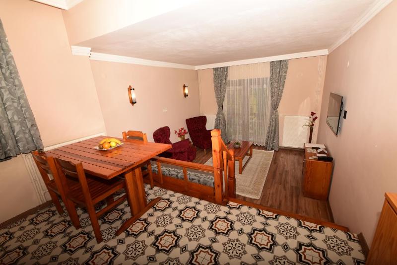 One-Bedroom Villa image 4