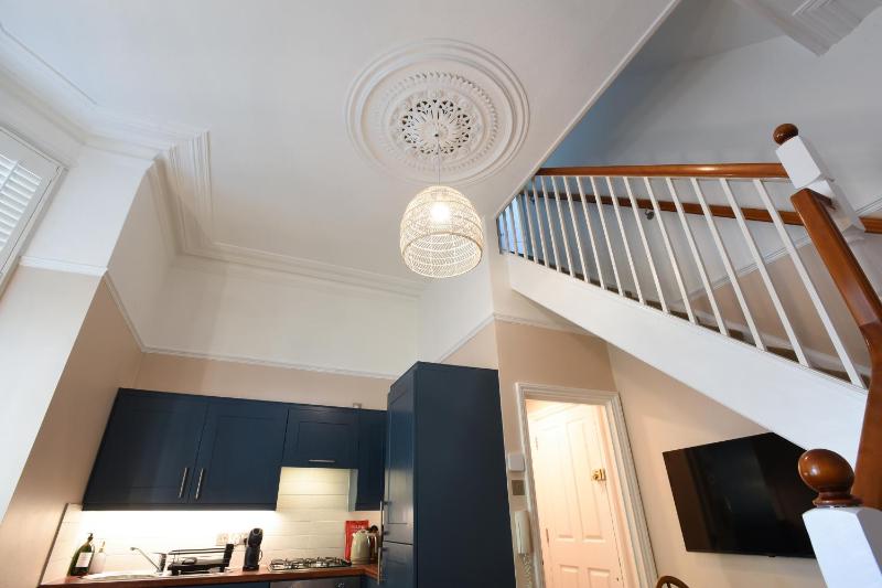 Air Maison - Parkview Oasis - Short Walk to Seafront - image 16