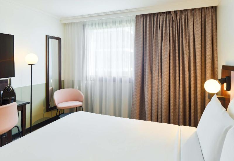 Superior Double Room image 2