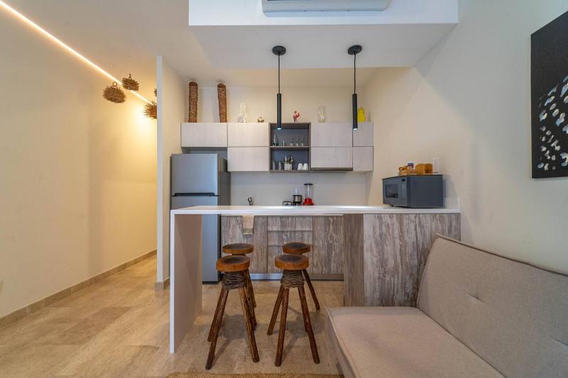 Stylish Boho Studio with Rooftop Pool - image 24