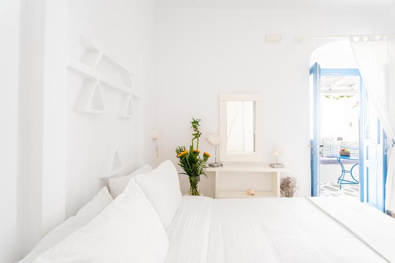 Eleanna's Mykonos - image 8