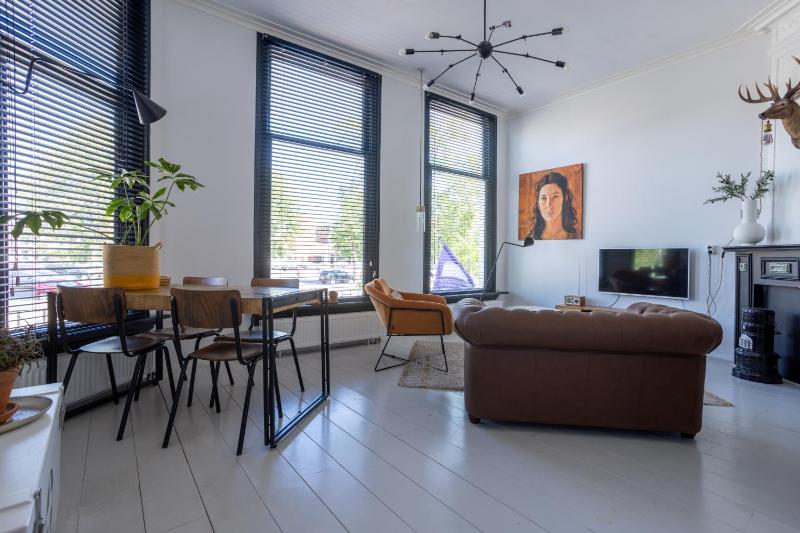 Apartment with Balcony image 2
