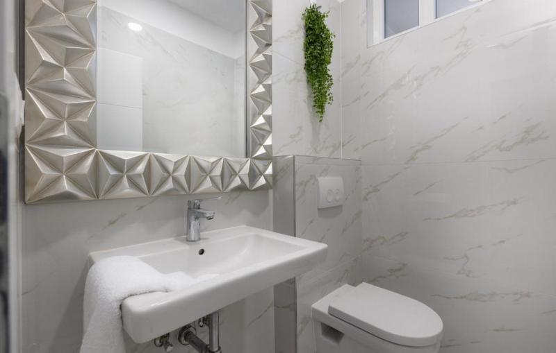 Luxury villa Fleur with pool - image 18
