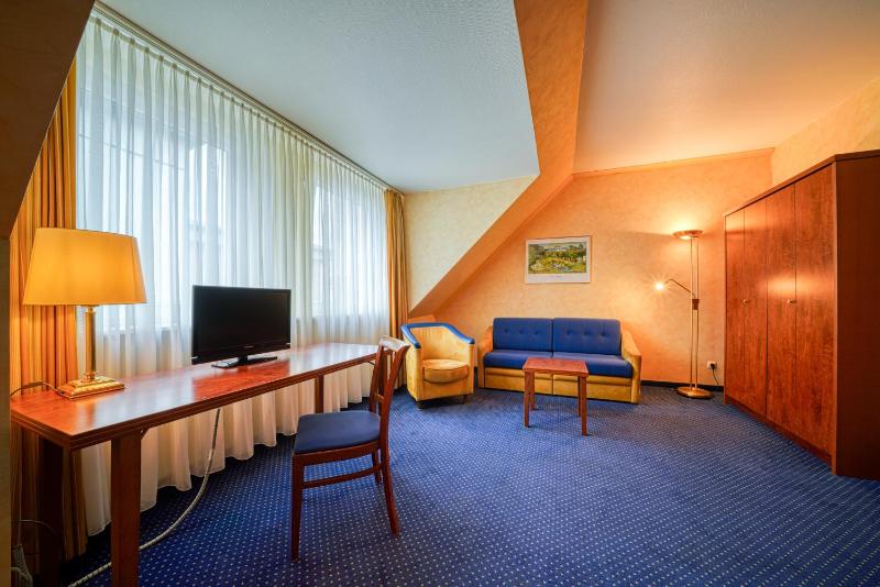 Triple Room image 3