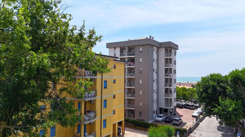 Appartamenti Lyons Nord e Sud - image 21