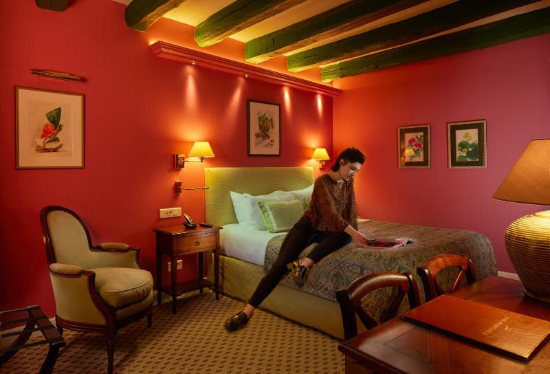 Superior Double Room image 4