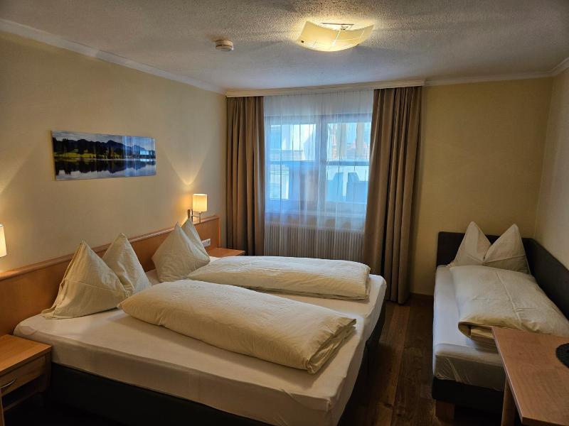 Triple Room image 3