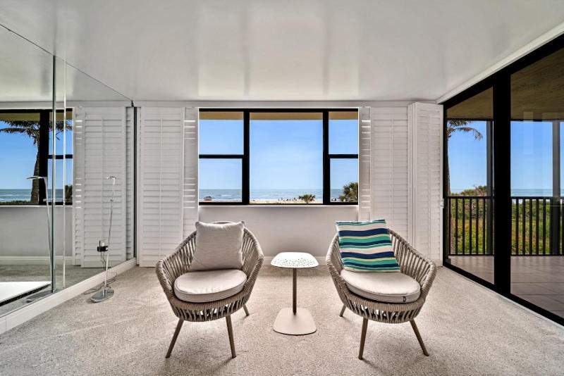 Loggerhead Cay #112 - image 4
