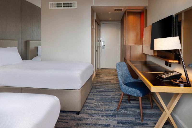 Hilton Leeds City - image 12