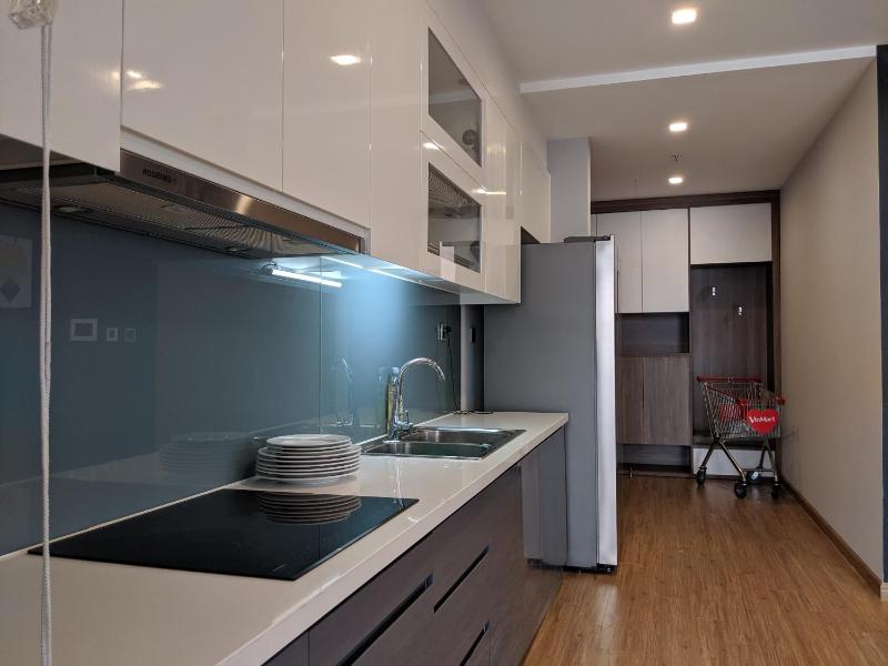 Vinhomes Metropolis Luxury Apt 3Br near Lotte - image 3