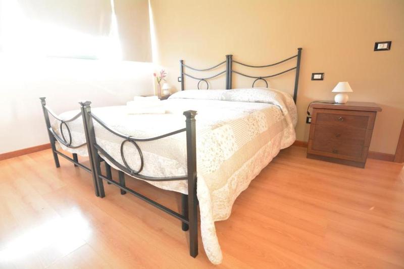Triple Room image 1
