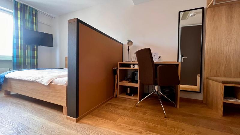 Single Room image 1