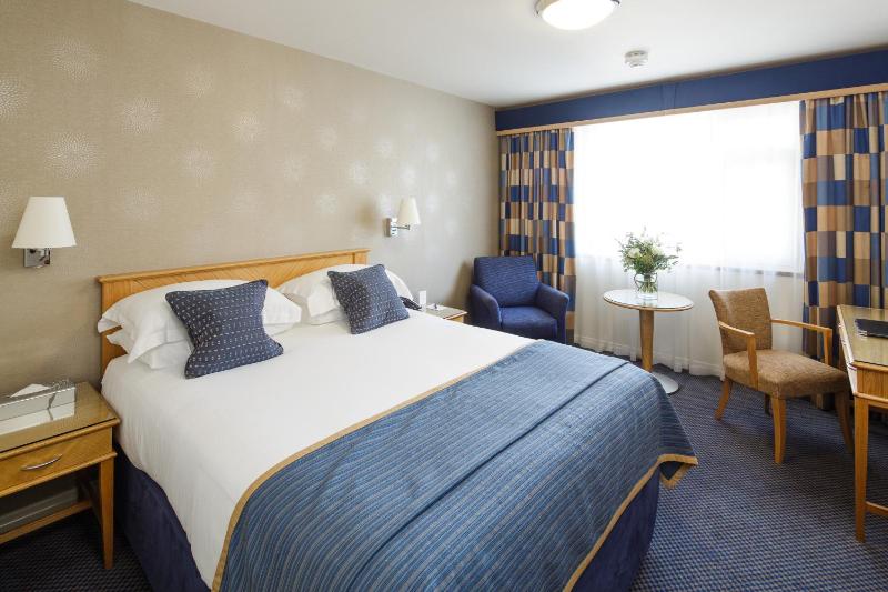 Classic Double Room image 1