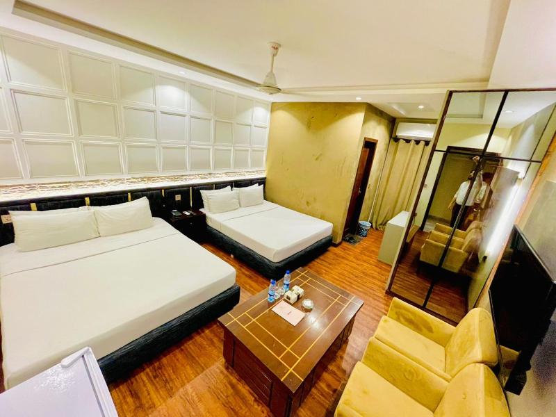 Shelton's Rezidor Hotel Gulberg Lahore - image 9