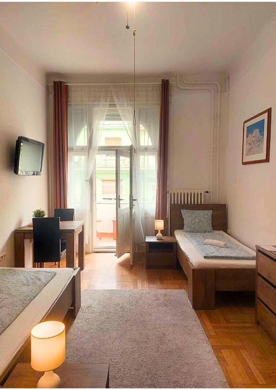 Black Sheep Budapest Smart Rooms - image 12