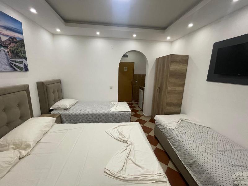 Kodra Apartments - image 4