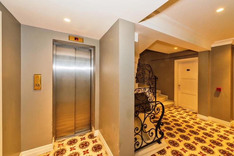 Agora Life Hotel - Special Class - image 16