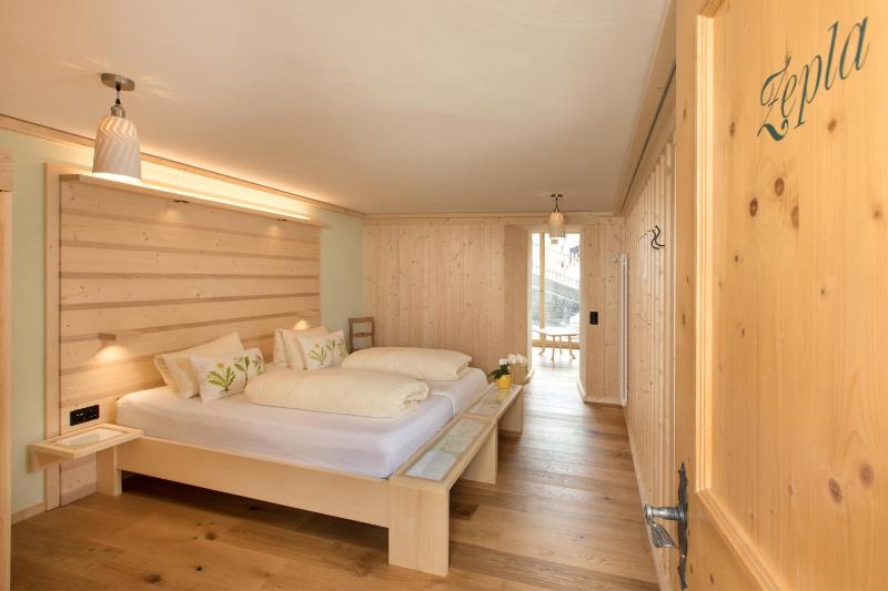 Standard Triple Room image 4