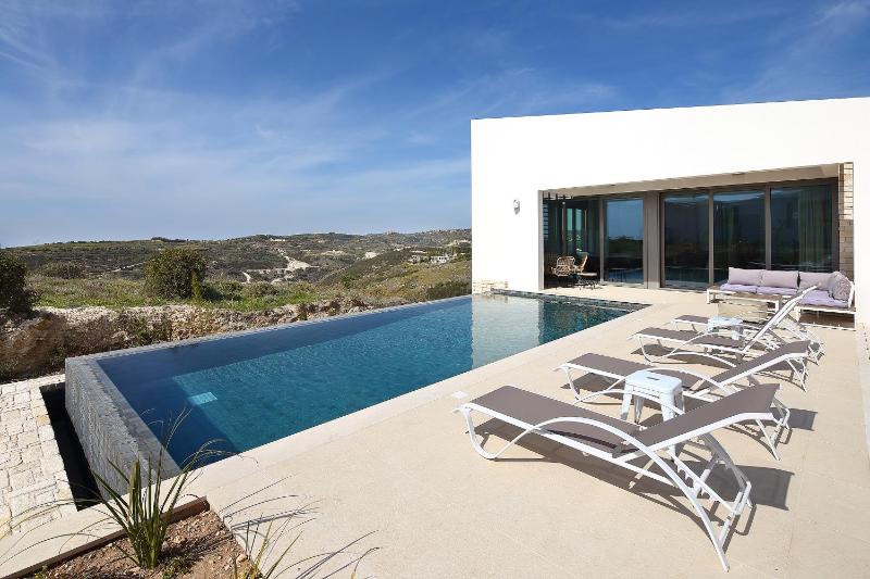 Petra Residence image 1