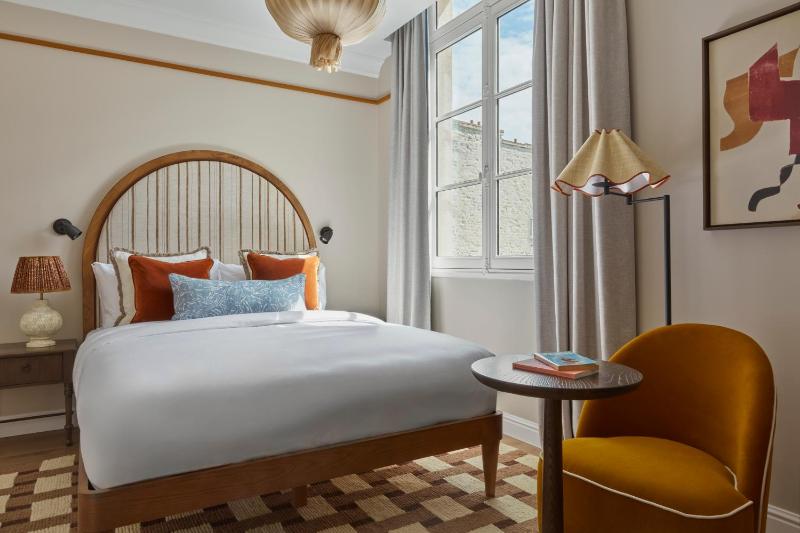 Classic Room  image 1